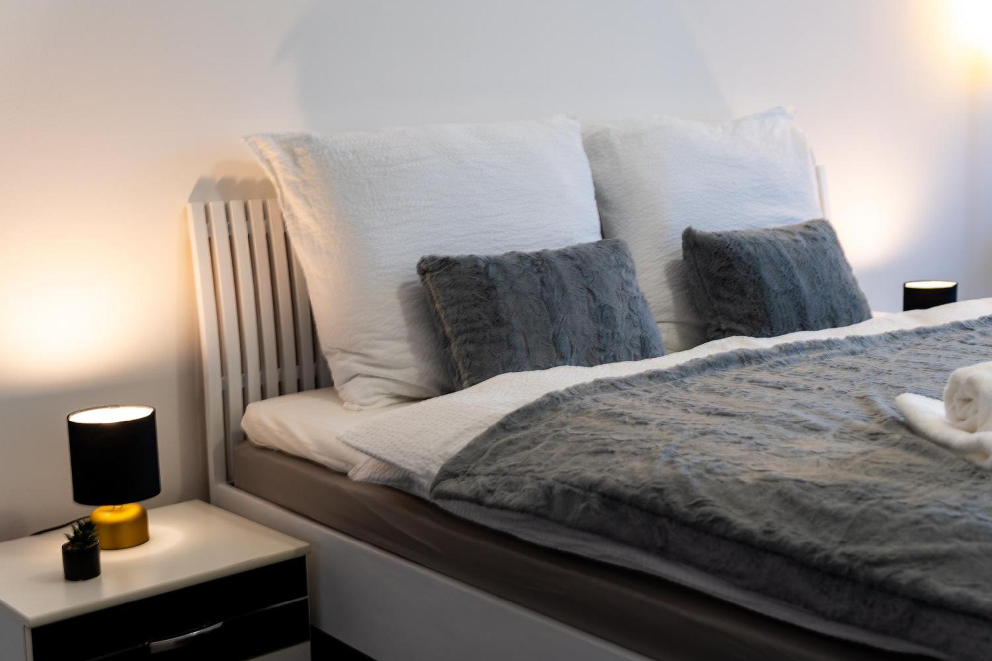 Bnb New Beautiful Apartment In The Center Of Ostrava With Option Garage Parking Экстерьер фото