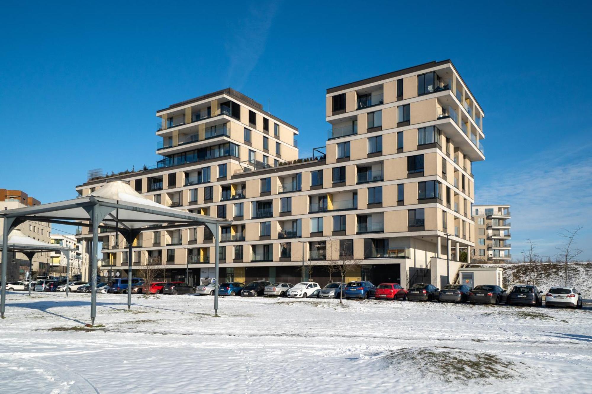 Bnb New Beautiful Apartment In The Center Of Ostrava With Option Garage Parking Экстерьер фото